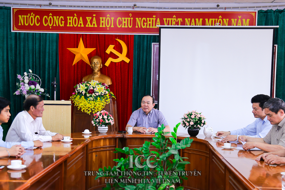 Chủ tịch Nguyễn Ngọc Bảo thăm và làm việc tại một số HTX tại Gia Lai